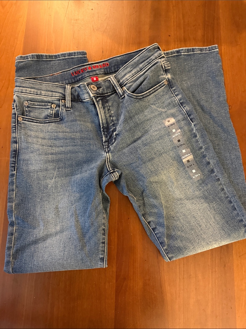 Lucky Brand Women's Sweet Mid Rise Straight Leg Jeans in Indigo Wash